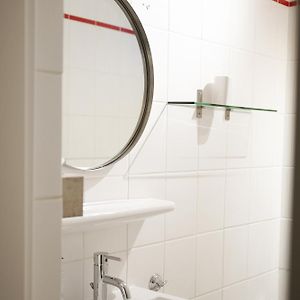 Zimmer mit zwei Einzelbetten